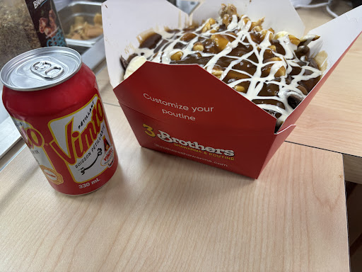 Photo of 3 Brothers Shawarma & Poutine - 931 Bank St, Ottawa, ON K1S 3W5