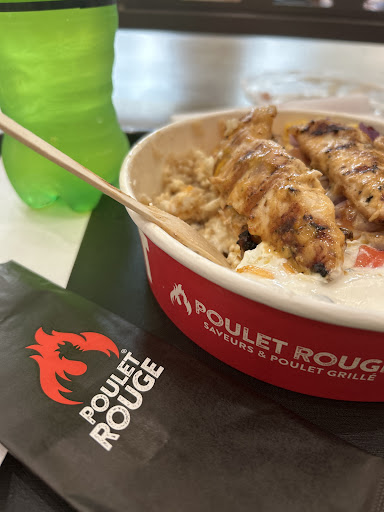 Photo of Poulet Rouge - Entrée principale, 4225 Bd des Forges, Trois-Rivières, QC G8Y 1W2