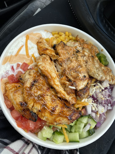 Photo of Poulet Rouge - Entrée principale, 4225 Bd des Forges, Trois-Rivières, QC G8Y 1W2