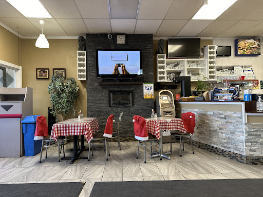 Photo of Atyab Shawarma and Donair - 2200 Montréal Rd, Gloucester, ON K1J 6M5