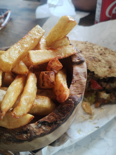 Photo of Bistro Habibi - 1280 Bd des Récollets, Trois-Rivières, QC G8Z 3X2