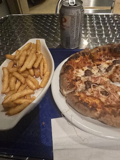 Photo of Botan Pizza - 30 Rue des Forges, Trois-Rivières, QC G9A 2G5