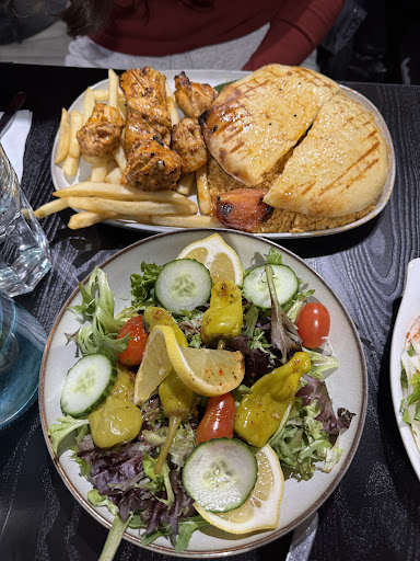 Photo of Istanbul Kebab Trois-rivières - 3097-A Bd des Forges, Trois-Rivières, QC G8Z 1V4