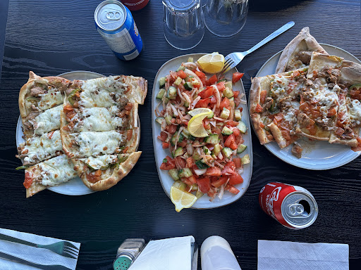 Photo of Istanbul Kebab Trois-rivières - 3097-A Bd des Forges, Trois-Rivières, QC G8Z 1V4
