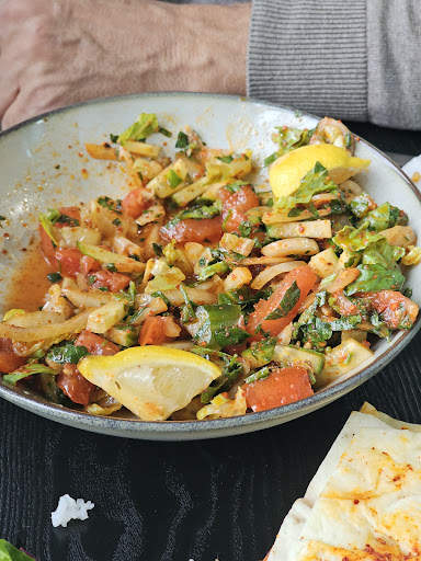 Photo of Istanbul Kebab Trois-rivières - 3097-A Bd des Forges, Trois-Rivières, QC G8Z 1V4