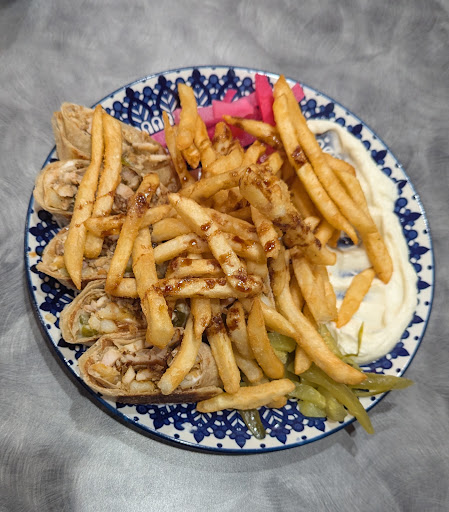 Photo of Crispy Bite (Laheeb Grill & Shawarma previously) - 947 Somerset St W, Ottawa, ON K1R 6R8