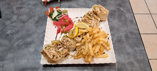 Photo of Crispy Bite (Laheeb Grill & Shawarma previously) - 947 Somerset St W, Ottawa, ON K1R 6R8