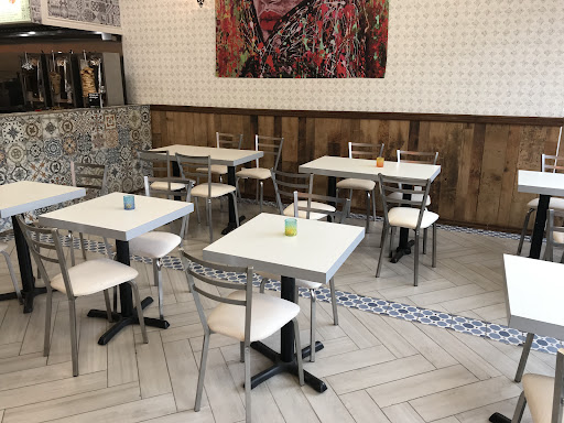 Photo of Abrakadabra - 3634 R. Saint-Denis, Montréal, QC H2X 3L7