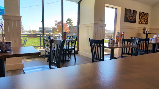 Photo of Taziki's Mediterranean Cafe - Creve Coeur - 12704 Olive Blvd, Creve Coeur, MO 63141, USA