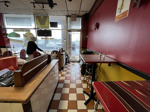Photo of Classic Red Hots Albasha - Classic Red Hots Albasha, 41 Forum Shopping Center, Chesterfield, MO 63017, USA