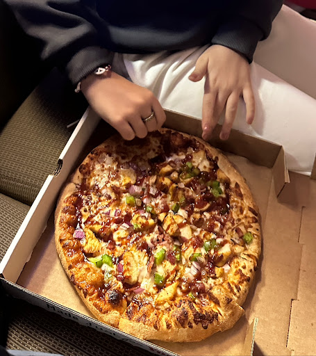 Photo of Mizan Pizza - 15523 Manchester Rd, Ballwin, MO 63011, USA