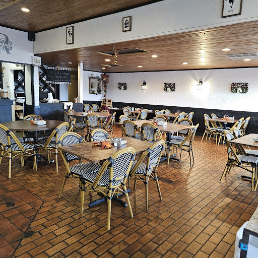 Photo of Rozanna Mediterranean Restaurant - 403 Lafayette Ctr Dr, Manchester, MO 63011, USA