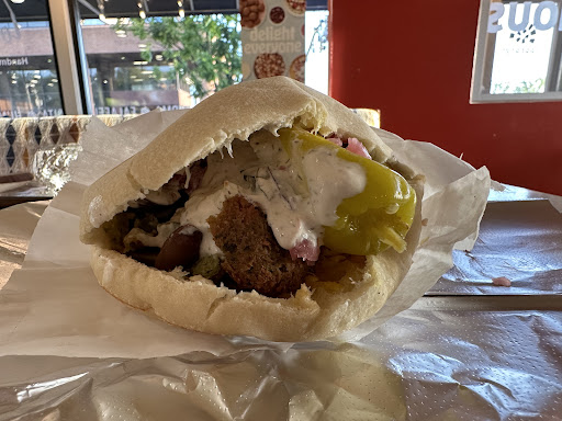 Photo of Garbanzo - 8143 Maryland Ave, St. Louis, MO 63105, USA