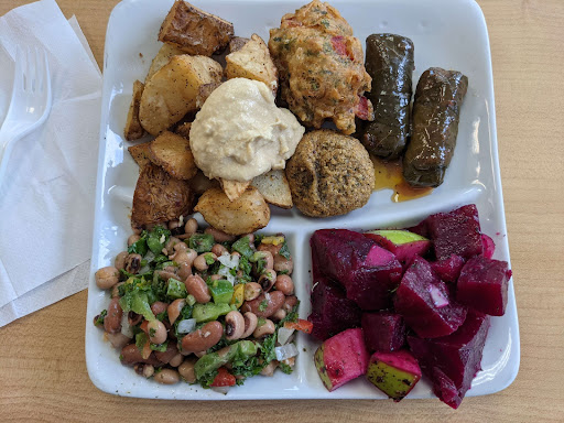 Photo of Restaurant Taouk - 1312 Rue Roberval, Saint-Bruno-de-Montarville, QC J3V 5J1