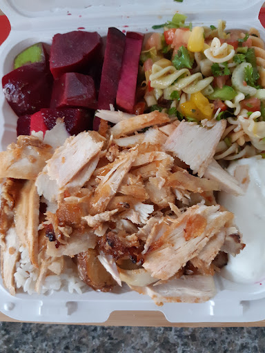 Photo of Restaurant Taouk - 1312 Rue Roberval, Saint-Bruno-de-Montarville, QC J3V 5J1