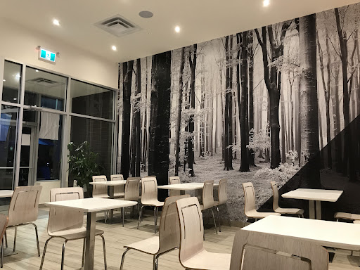 Photo of Restaurant Boustan - 9216 Bd Lacordaire, Saint-Léonard, QC H1R 2B7