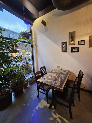 Photo of Omnivore St-Laurent - 4306 Boul. Saint-Laurent, Montréal, QC H2W 1Z3