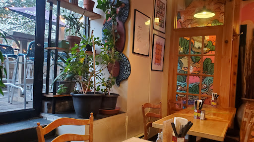 Photo of Omnivore St Denis - 1633 R. Saint-Denis, Montréal, QC H2X 3K3