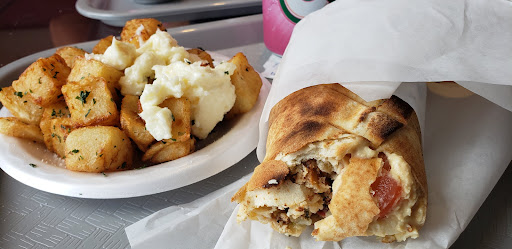 Photo of Restaurant Boustan - 3139 Bd Taschereau, Greenfield Park, QC J4V 2H2
