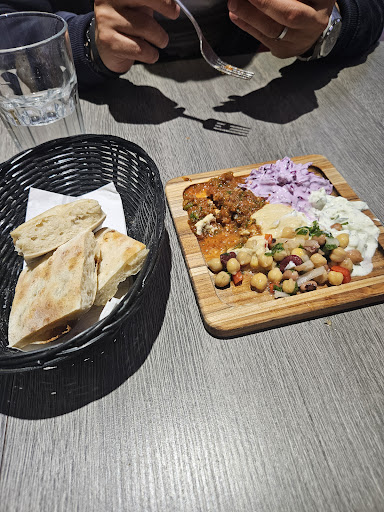 Photo of Paris Kebab - 5705 Bd Taschereau, Brossard, QC J4Z 1A4