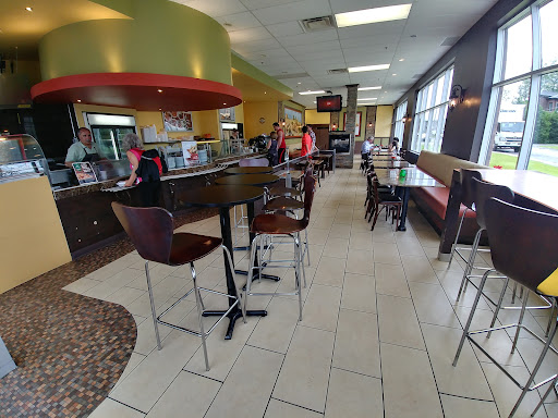 Photo of Chez Elie - 1280 Av. Bourgogne, Chambly, QC J3L 1X9
