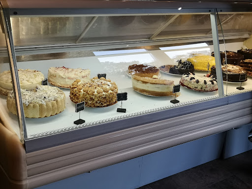 Photo of Chez Elie - 1280 Av. Bourgogne, Chambly, QC J3L 1X9