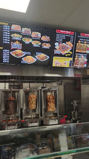 Photo of Grillades Express - 545 Blvd. Samson, Laval, QC H7X 1J5