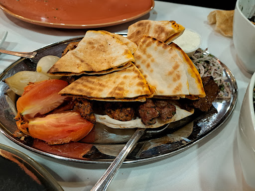 Photo of Restaurant Rouby - 3268 Blvd. Saint-Martin O, Laval, QC H7T 1A1
