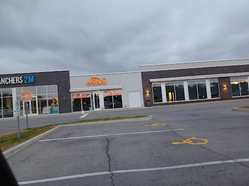 Photo of Amir - 2701 Boul. des Promenades, Deux-Montagnes, QC J0N 0A0