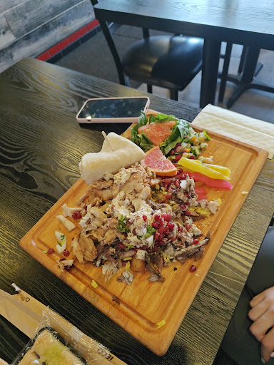 Photo of Le Shawarman - 4725 A Blvd. Samson, Laval, QC H7W 2H8
