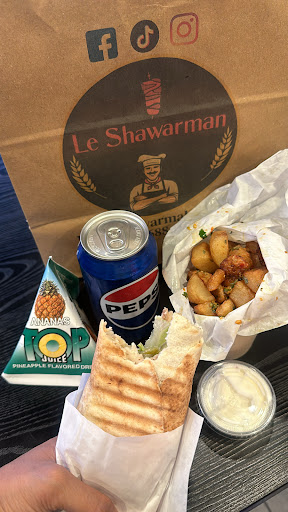 Photo of Le Shawarman - 4725 A Blvd. Samson, Laval, QC H7W 2H8