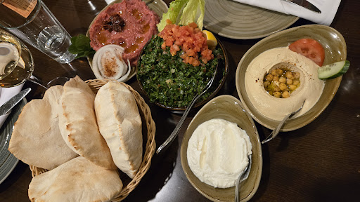 Photo of Restaurant Beroya - 3455 Blvd. Saint-Martin O, Laval, QC H7T 1A2