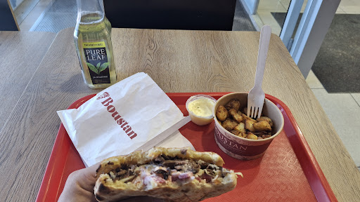 Photo of Restaurant Boustan - 409 Rue Lamontagne, Saint-Jérôme, QC J7Y 0L7