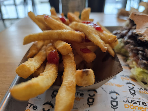 Photo of JUSTE DÖNER /JUST DÖNER - 9252 Bd de l'Acadie, Montréal, QC H4N 3C5