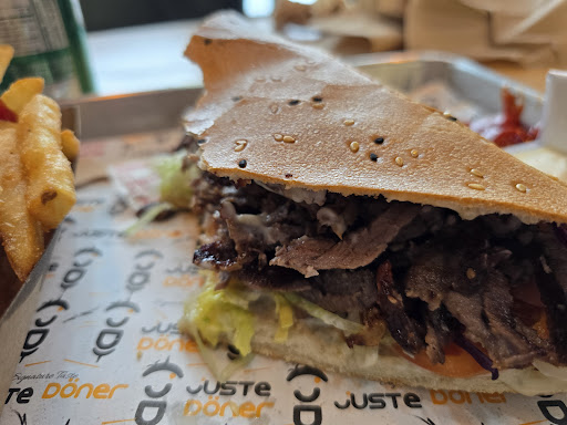 Photo of JUSTE DÖNER /JUST DÖNER - 9252 Bd de l'Acadie, Montréal, QC H4N 3C5