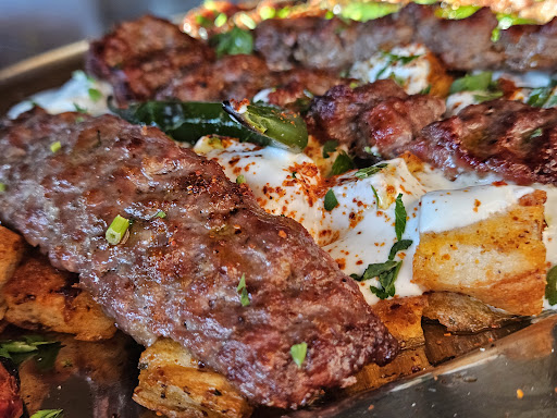 Photo of Mardin Palace restaurant - 3010 Blvd. Saint-Martin O, Laval, QC H7T 2J2