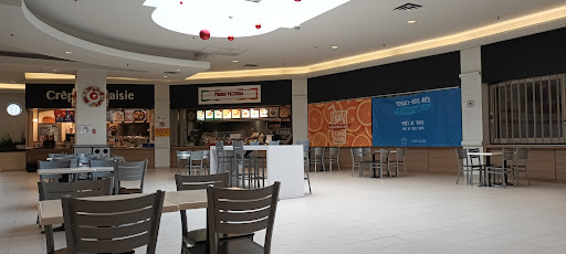Photo of Le Doner - 3100 Blvd. de la Concorde E, Laval, QC H7E 2B8