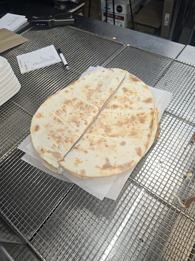 Photo of Man’oushé - Lahmajoun & Manakish Sainte-Rose - 550 Bd du Curé-Labelle, Sainte-Rose, QC H7L 4V6