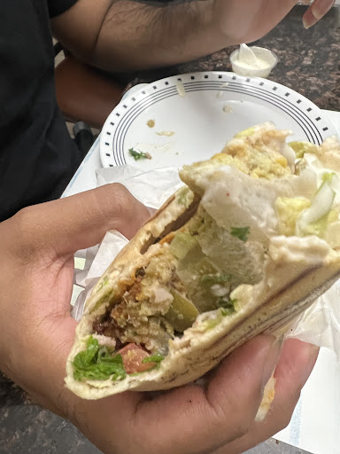 Photo of Lazeez Shawarma - 3068 Mayfield Rd, Brampton, ON L6Z 0E3
