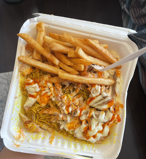 Photo of Shawerma Plus - Erin Mills (Shawarma) - 6435 Erin Mills Pkwy, Mississauga, ON L5N 4H4