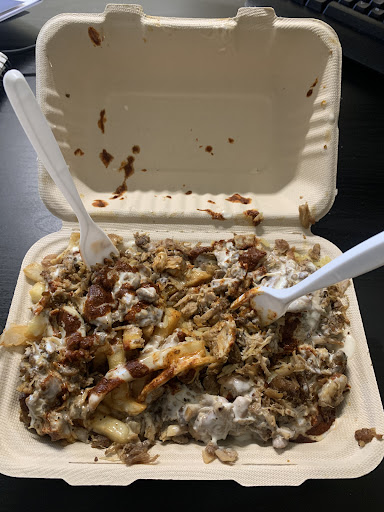 Photo of Osmow's Shawarma - 6070 Dixie Rd, Mississauga, ON L5T 1A6