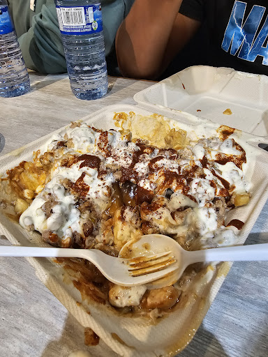 Photo of Osmow's Shawarma - 8205 Financial Dr, Brampton, ON L6Y 1M1