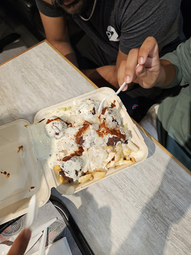Photo of Osmow's Shawarma - 8205 Financial Dr, Brampton, ON L6Y 1M1