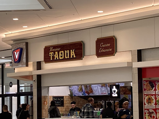Photo of Monsieur Taouk - 825 Rue Saint-Laurent O, Longueuil, QC J4K 2V1