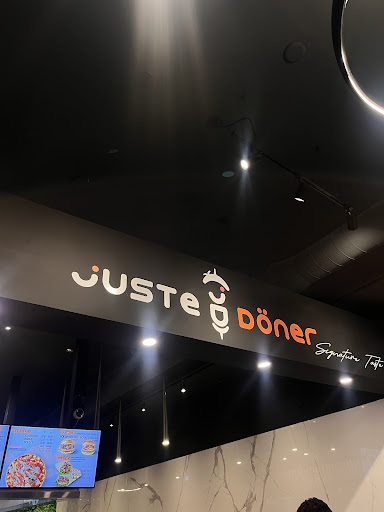 Photo of JUSTE DÖNER /JUST DÖNER - 1748 R. Saint-Denis, Montréal, QC H2L 1N6