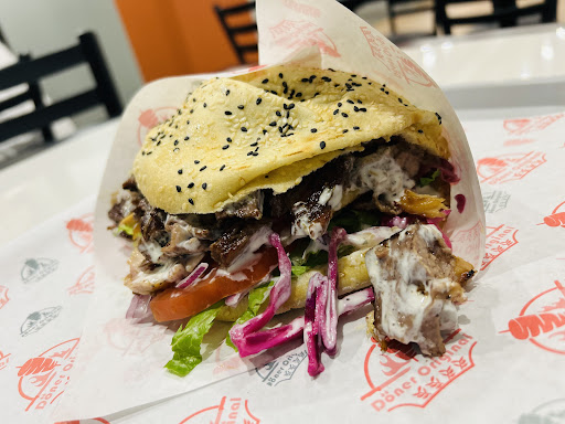 Photo of DONER ORIGINAL - 1731 R. Saint-Denis, Montréal, QC H2X 3K4