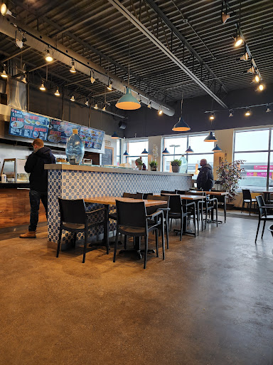 Photo of 3 Shish - 84 Bd Industriel, Repentigny, QC J6A 4X6