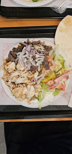 Photo of 3 Shish - 84 Bd Industriel, Repentigny, QC J6A 4X6