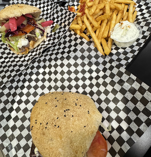 Photo of Restaurant Kebab Express - 2002 Rue Mackay, Montréal, QC H3G 2J1