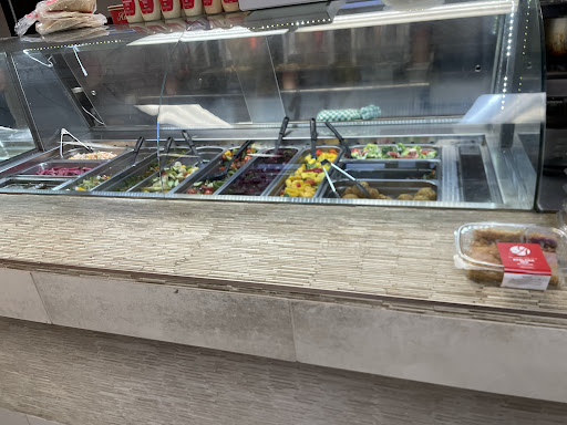 Photo of Amir - 2762 Boulevard Jacques-Cartier E, Longueuil, QC J4N 1P8